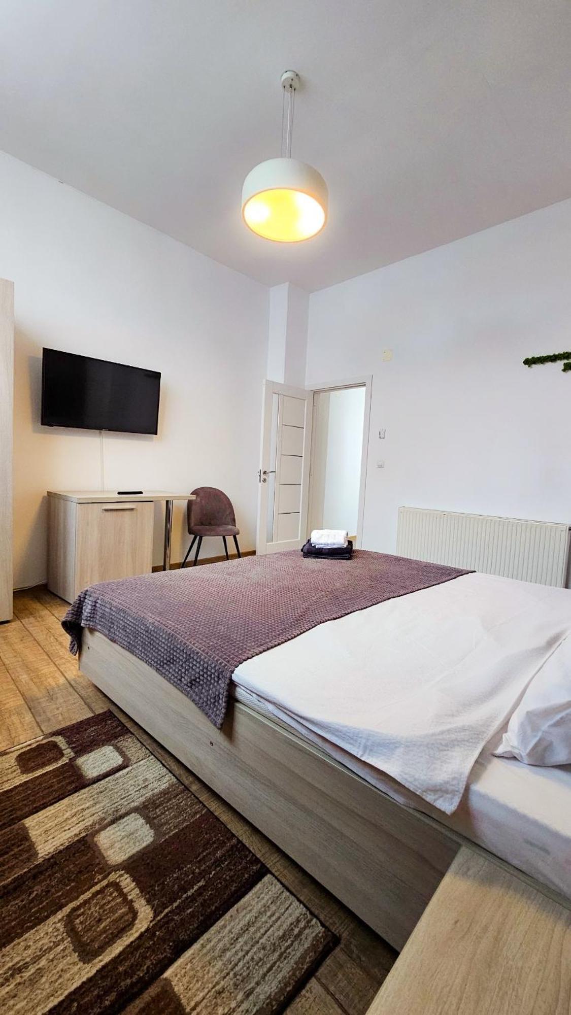 Neva Apartments Фегераш Екстер'єр фото